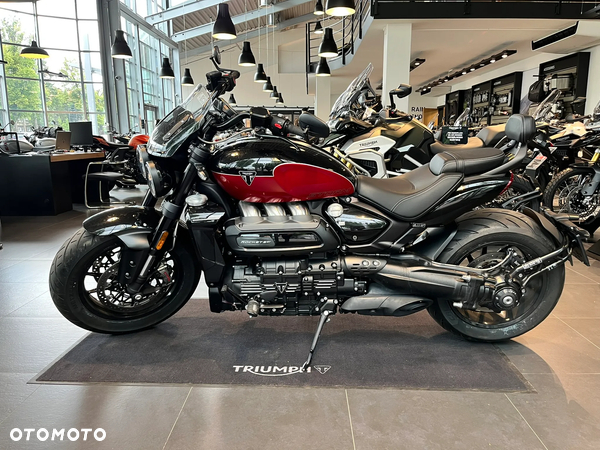 Triumph Rocket