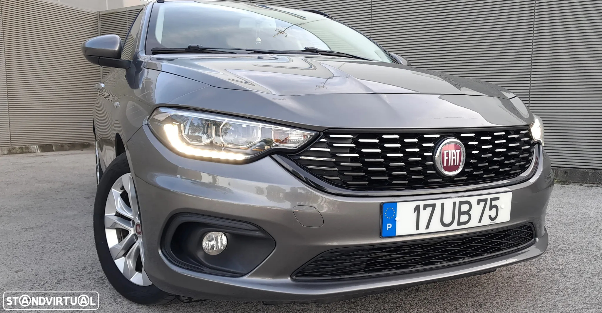 Fiat Tipo Station Wagon 1.3 M-Jet Lounge - 20