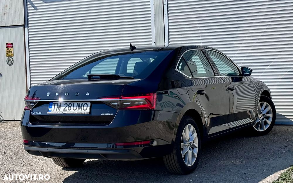 Skoda Superb 2.0 TDI DSG Style - 15
