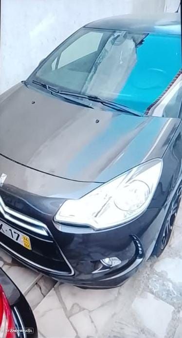 Citroën DS3 1.6 BlueHDi Sport Chic - 1