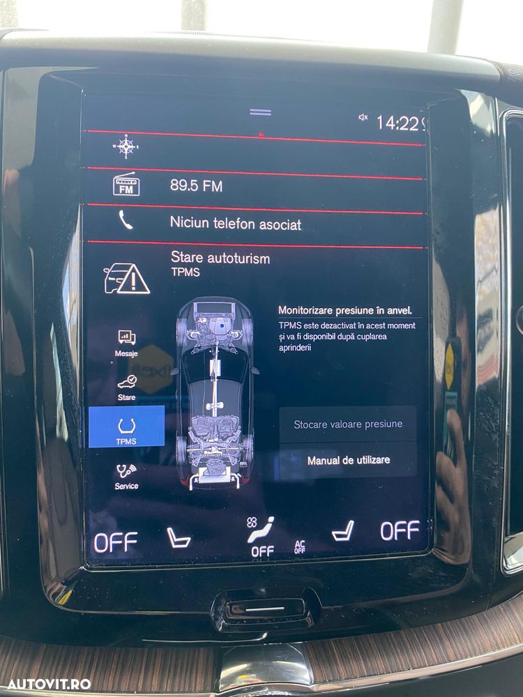 Volvo XC 60 B4 MHEV AT8 AWD Momentum Pro - 26