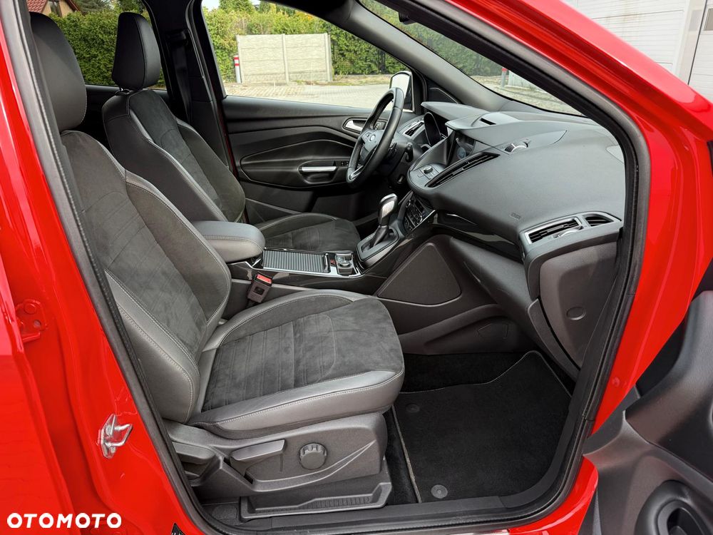 Ford Kuga - 17
