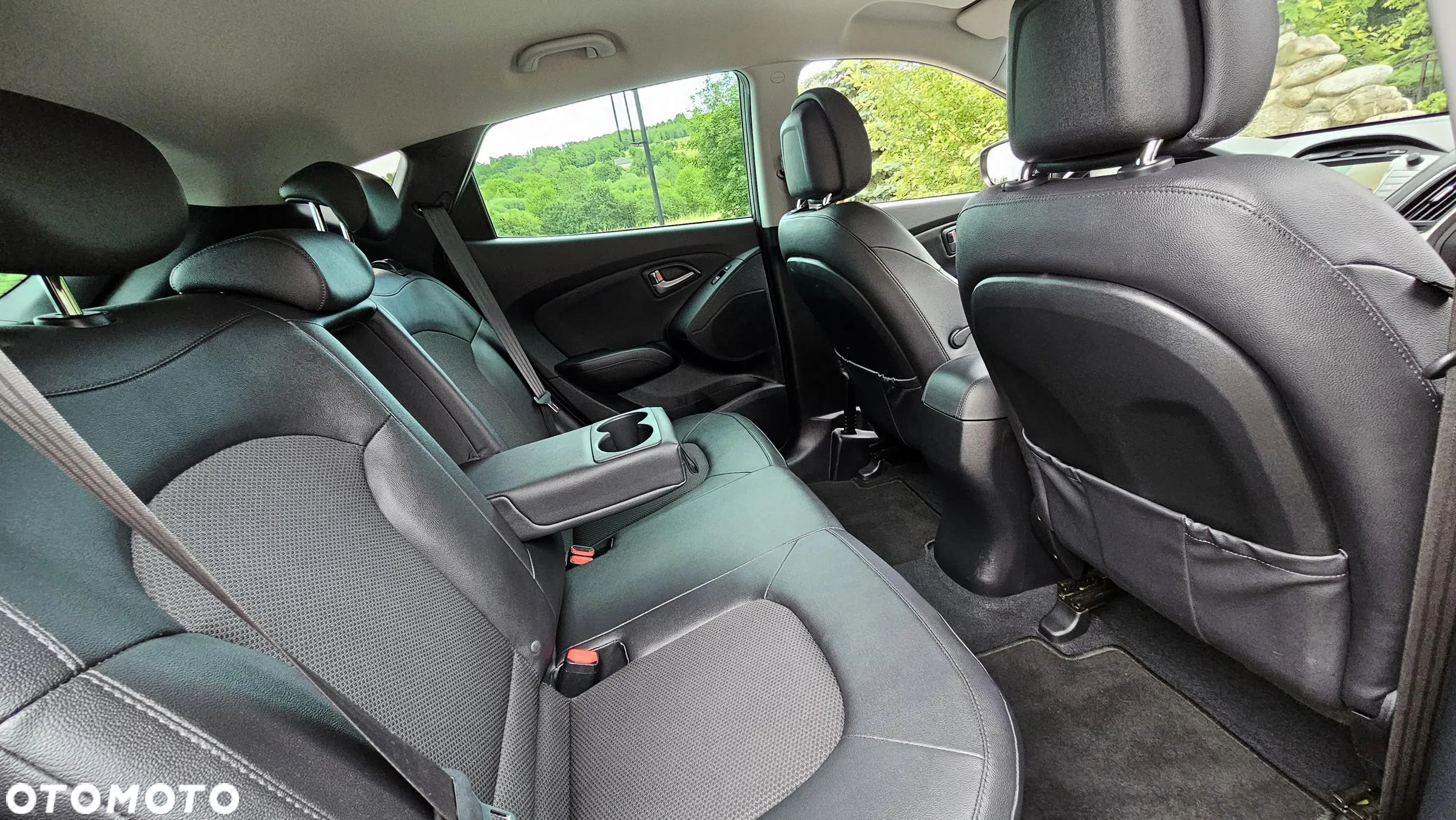 Hyundai ix35 2.0 CRDi 4WD Fifa World Cup Gold Edition - 25