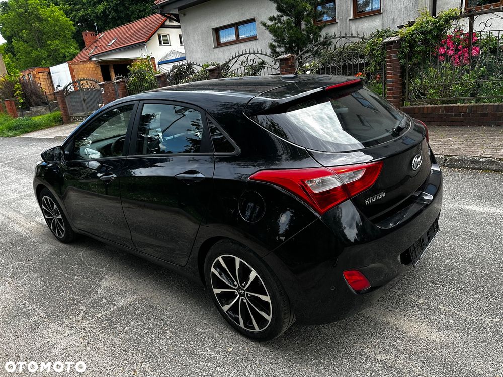 Hyundai i30 1.4 Premium - 14