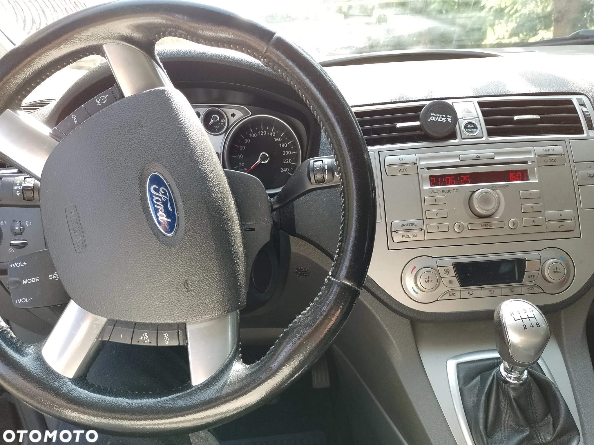 Ford Kuga 2.0 TDCi Individual - 5