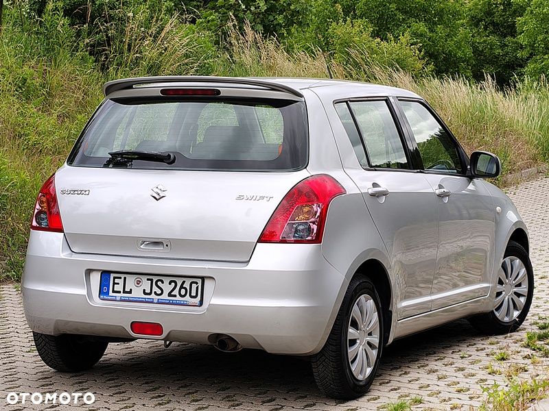 Suzuki Swift 1.3 GLX / Comfort - 4