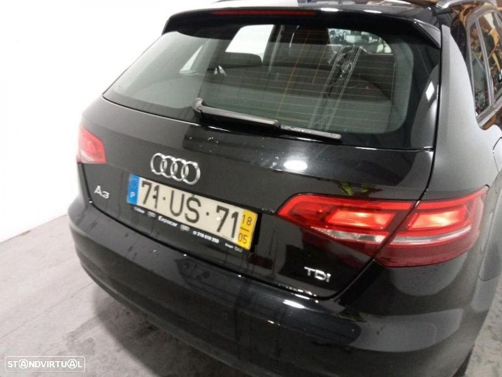 Audi A3 Sportback 2.0 TDI Design - 21