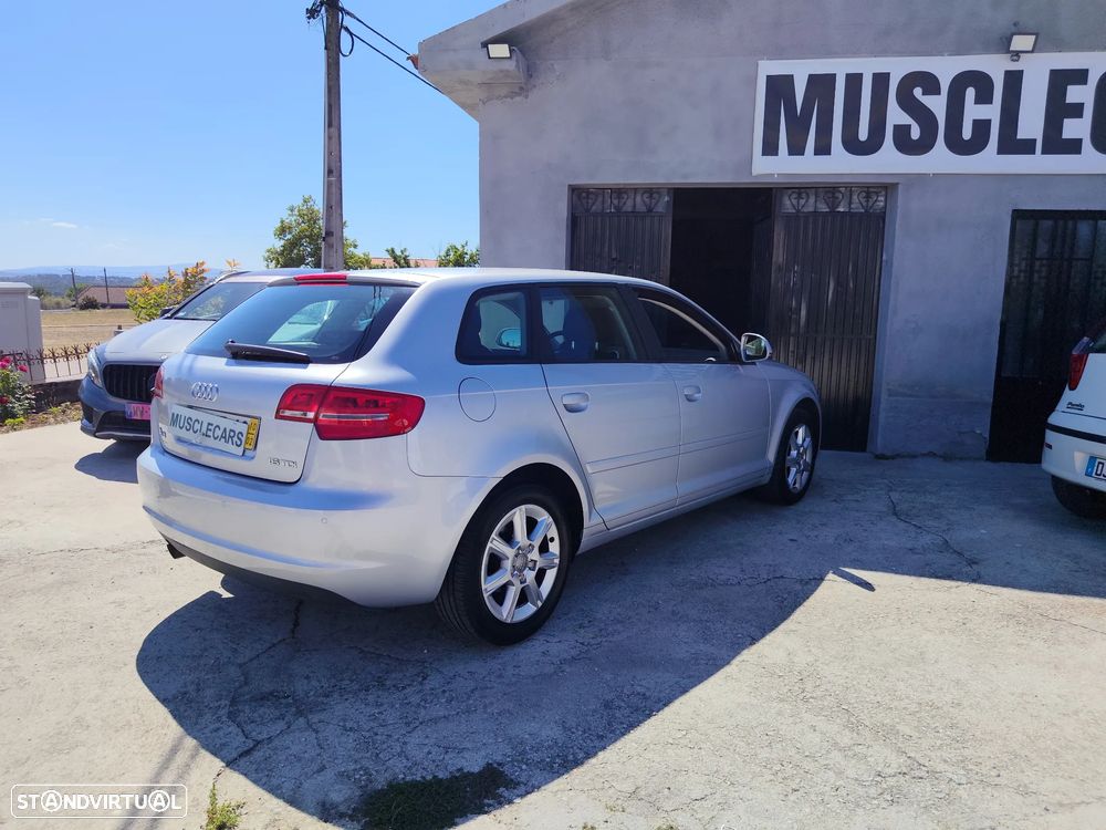 Audi A3 Sportback 1.6 TDI Attraction S-Tronic - 3