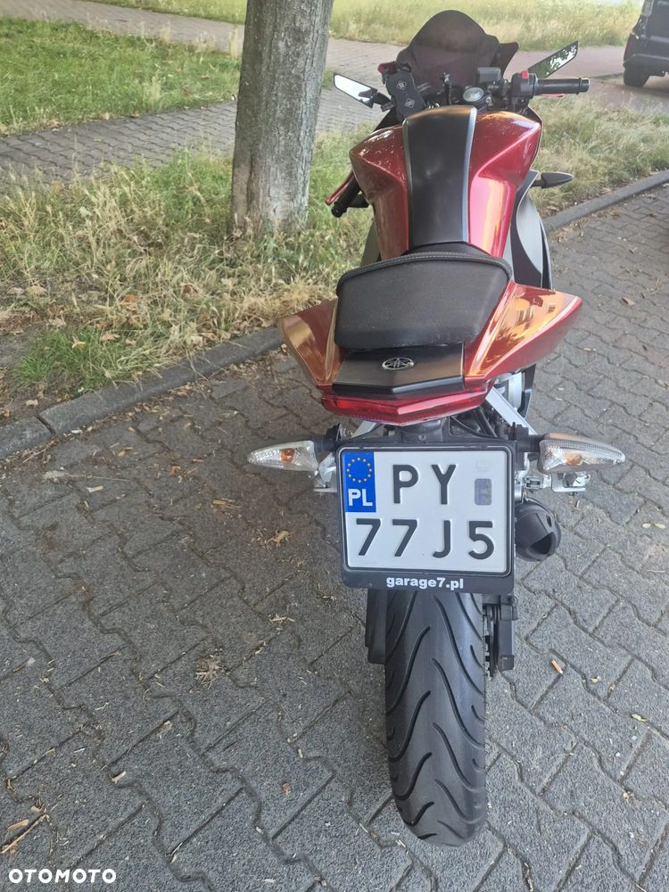 Yamaha YZF - 11
