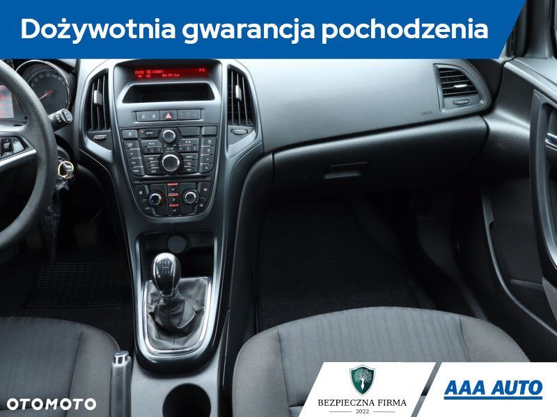 Opel Astra - 10