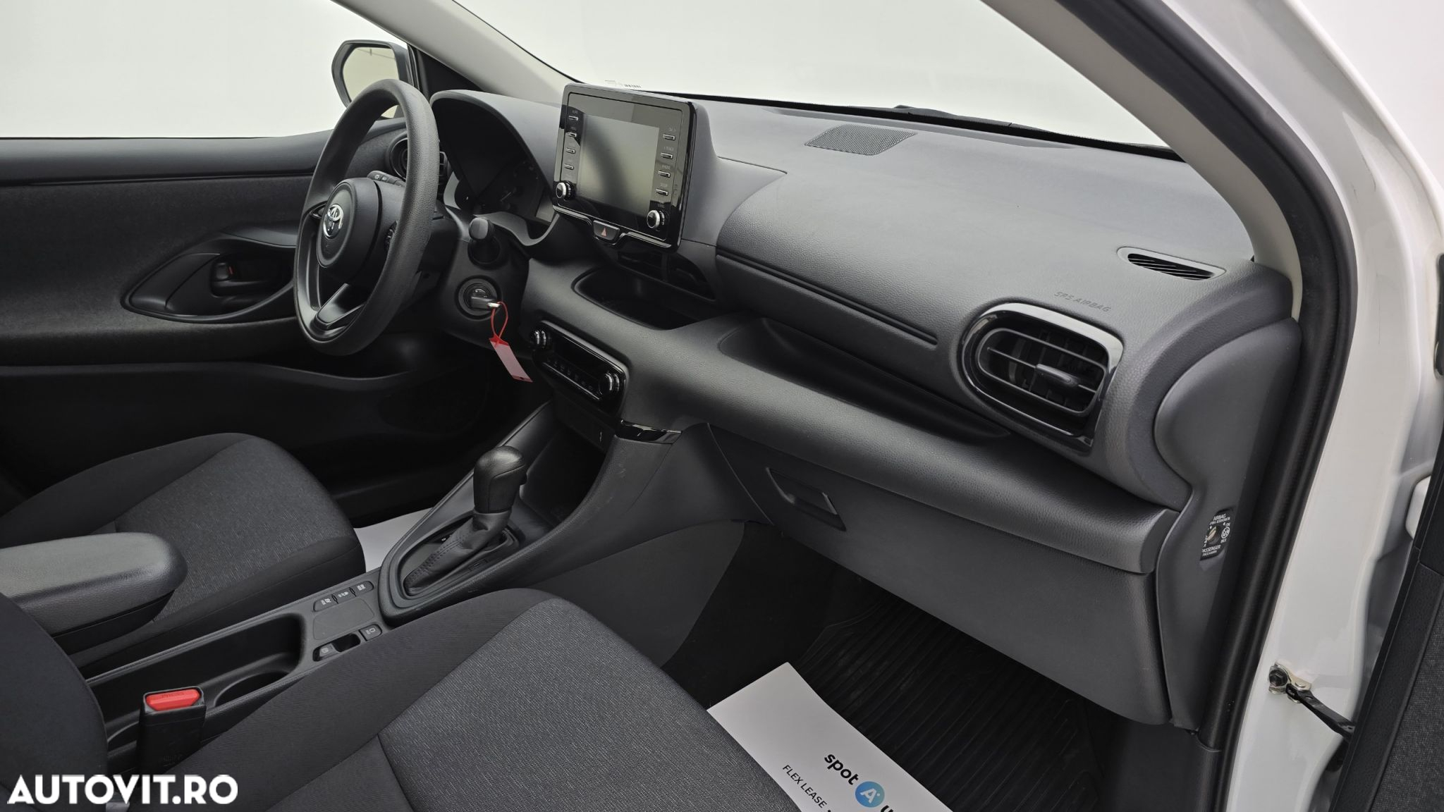 Toyota Yaris 1.5 VVT-i HSD Eco - 20