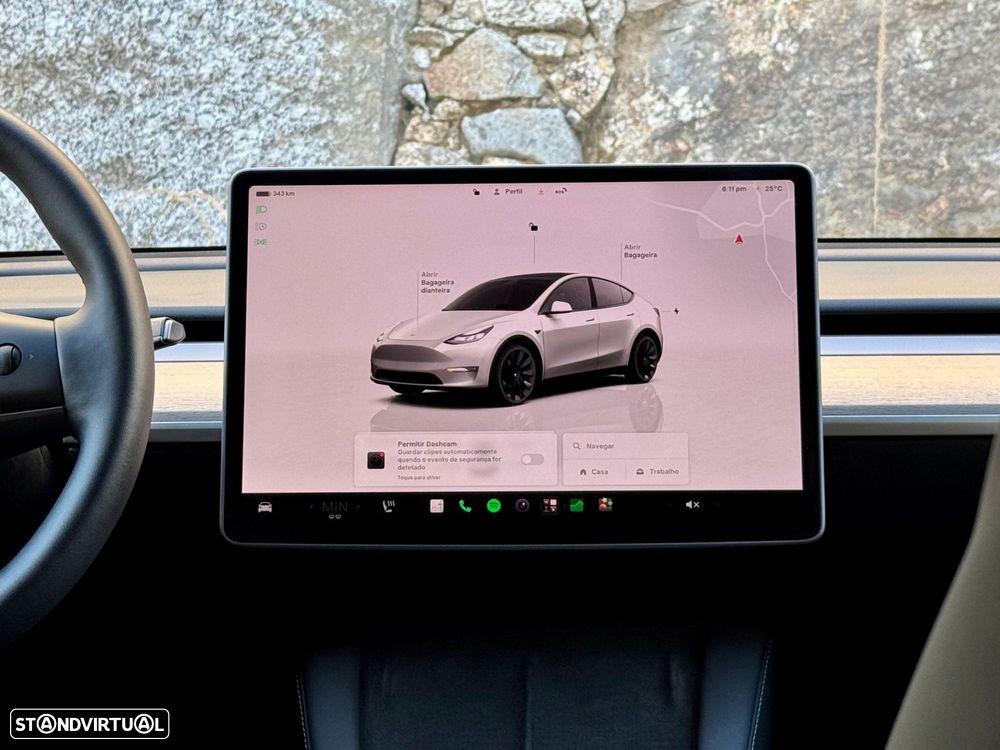Tesla Model Y Standard - 35