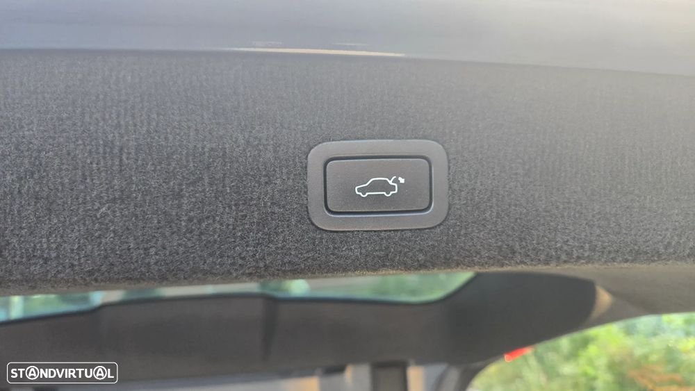 Volvo XC 70 D5 Momentum - 13