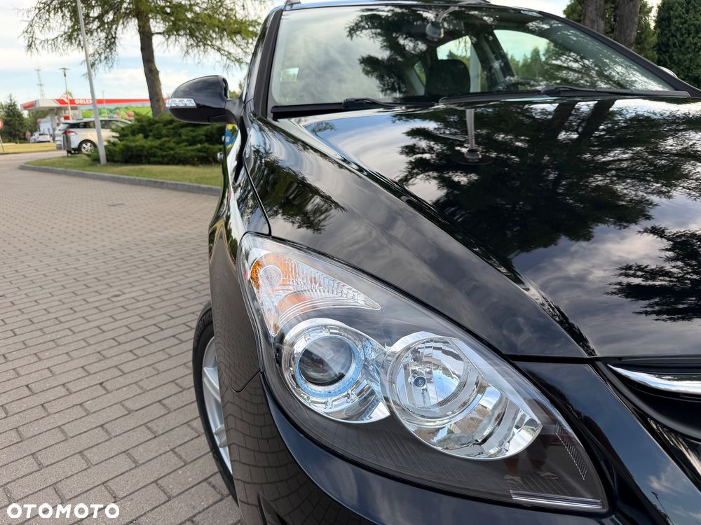 Hyundai i30 i30cw 1.4 UEFA EURO 2012 Edition - 11