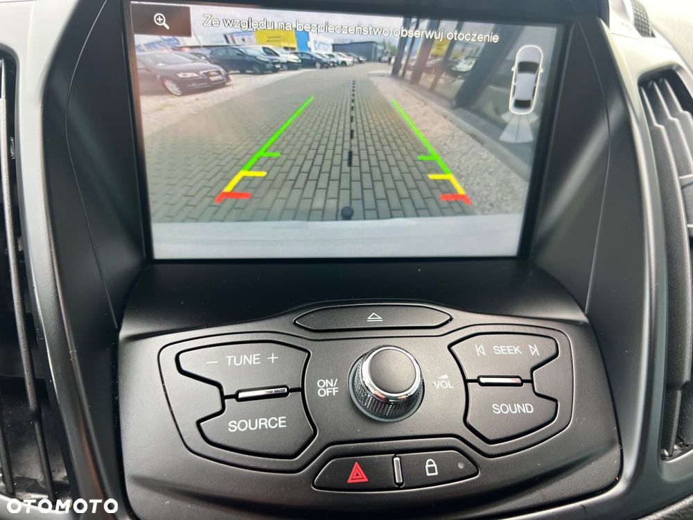 Ford Kuga 2.0 TDCi 2x4 Titanium - 27