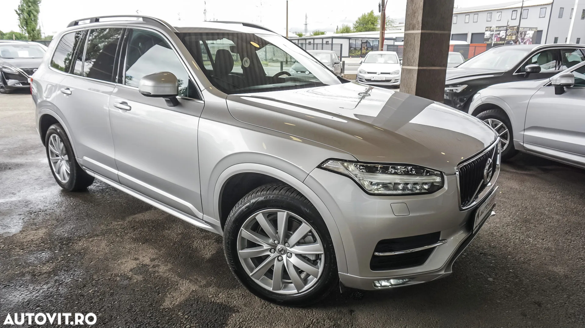 Volvo XC 90 D5 AWD Geartronic RDesign - 32