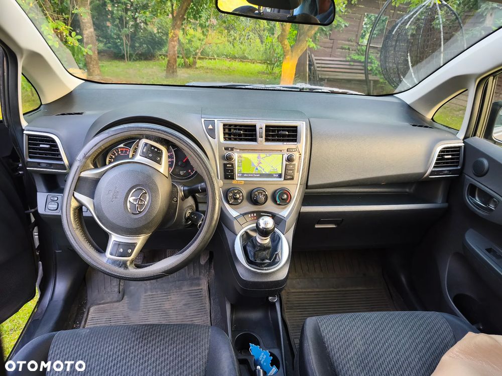 Toyota Verso S 1.33 Active - 8