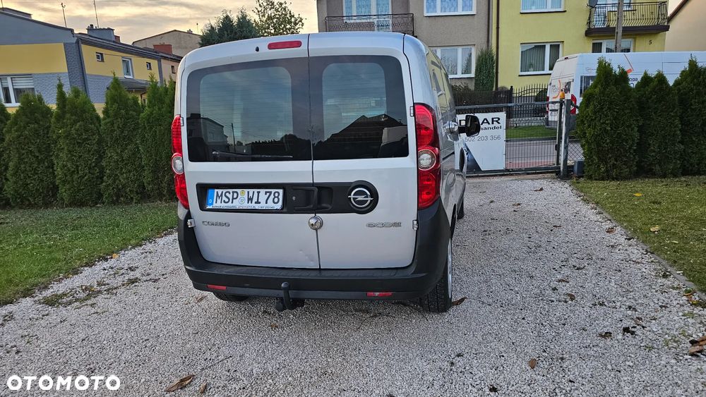 Opel Combo - 23