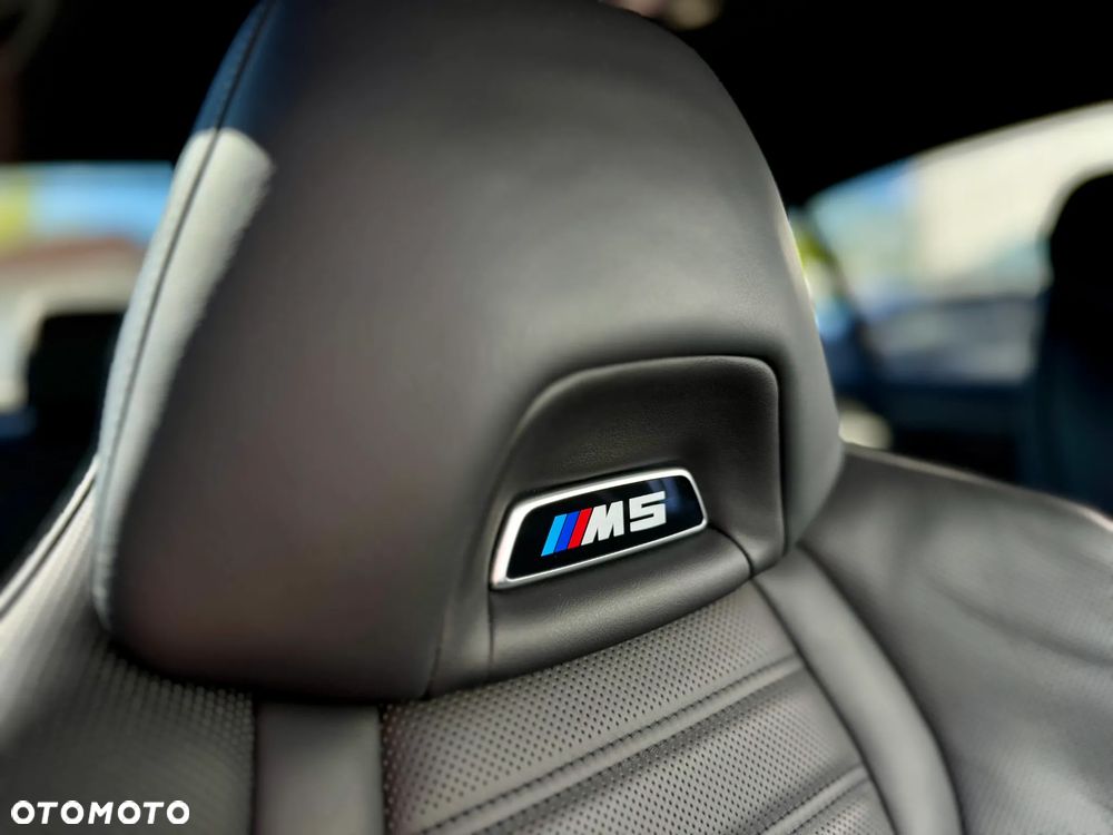 BMW M5 Competition - 34