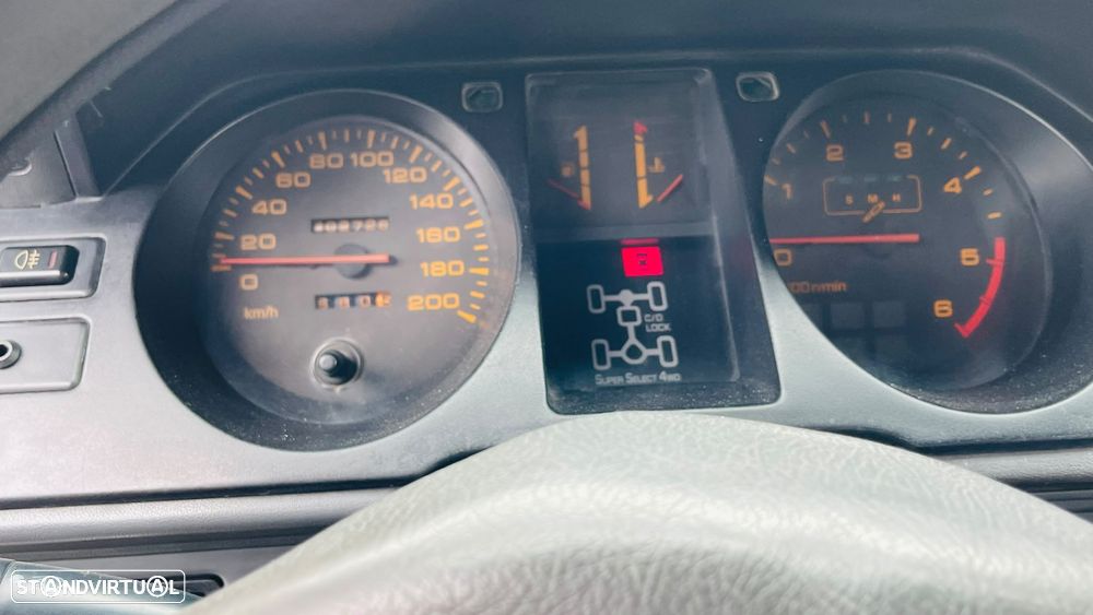 Mitsubishi Pajero 2.5 TDi Intercooler - 14