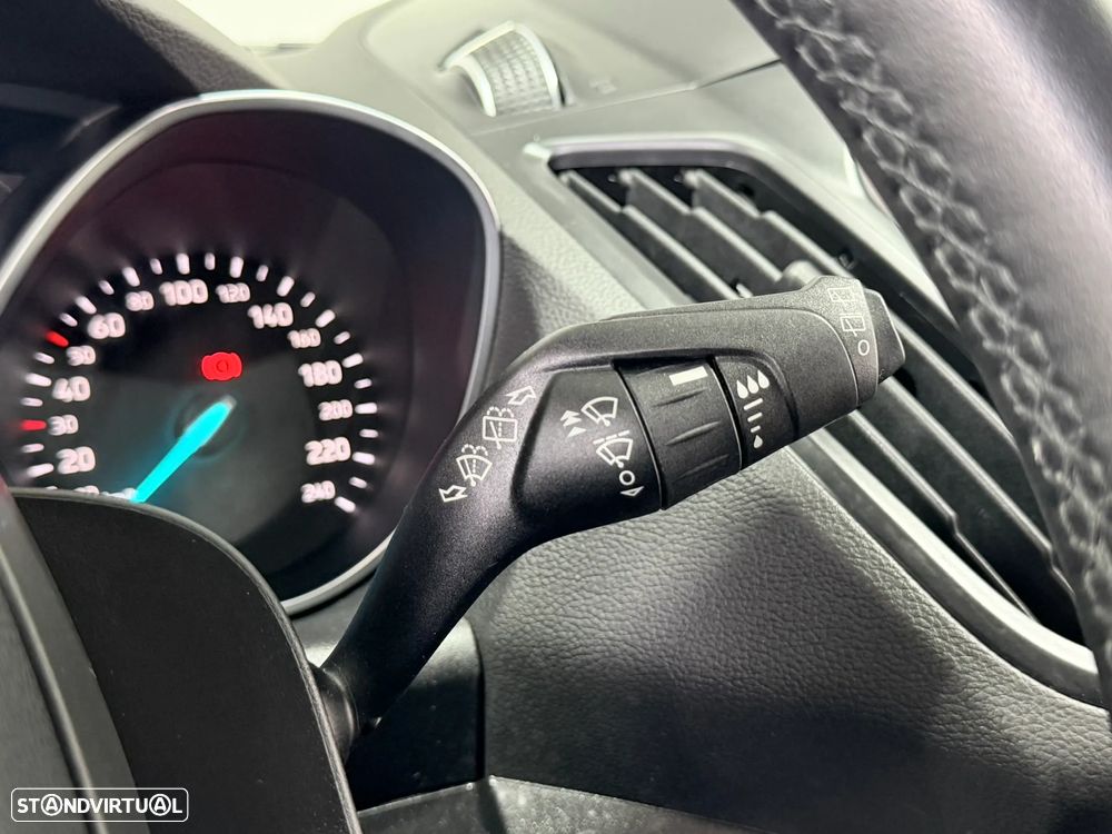 Ford Kuga 1.5 TDCi EcoBlue Titanium - 27