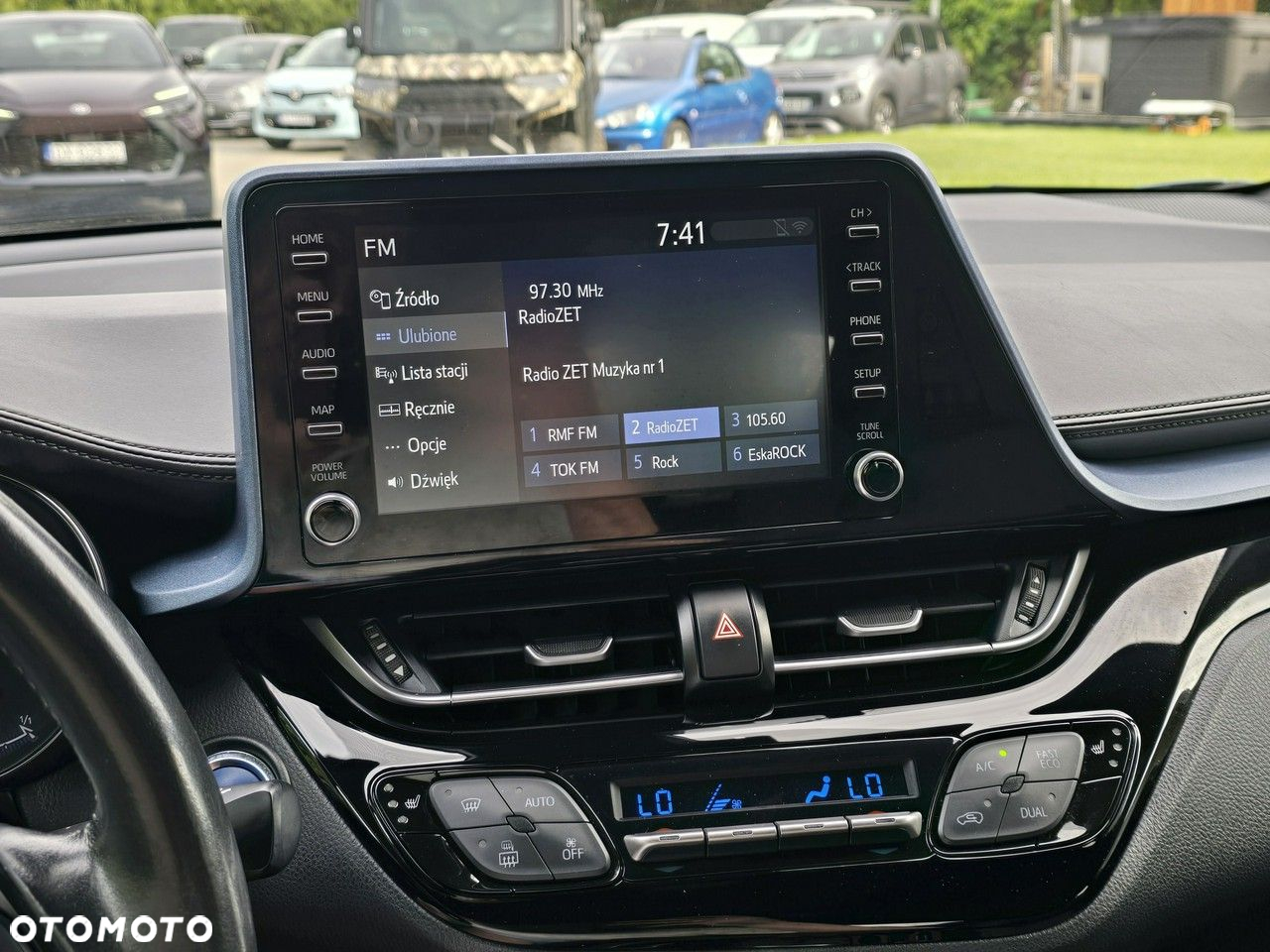 Toyota C-HR - 9