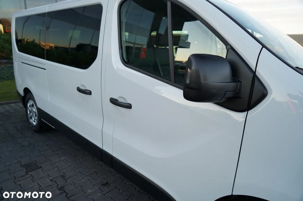 Renault TRAFIC III / BUS / 9 MIEJSC / PIERWSZY WŁAŚCICIEL / POLSKI SALON / 2022 ROK / - 15