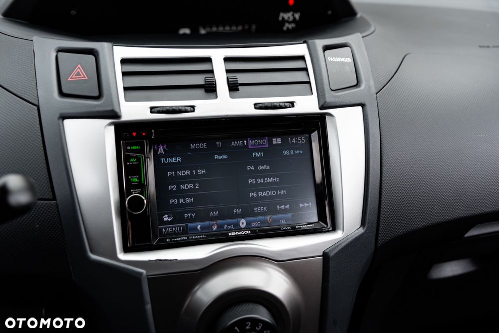 Toyota Yaris 1.33 Prestige - 31