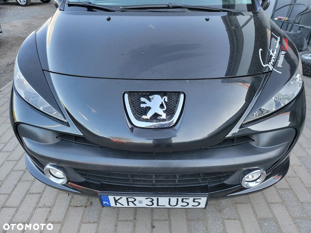 Peugeot 207 - 18