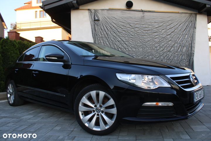 Volkswagen Passat CC - 17