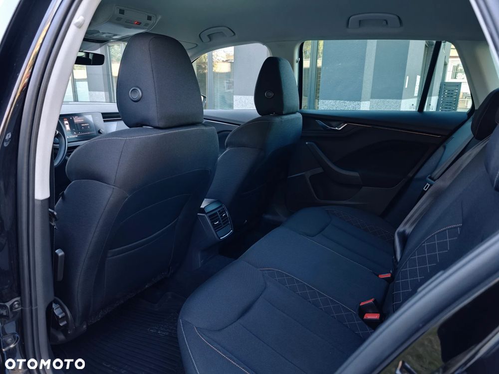 Skoda Kamiq 1.0 TSI Ambition - 12