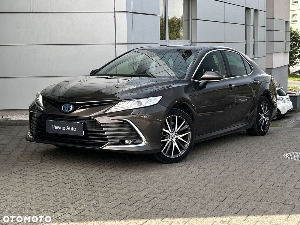 Toyota Camry 2.5 Hybrid Executive CVT - 1