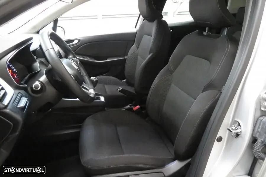 Renault Clio 1.0 TCe Intens - 25