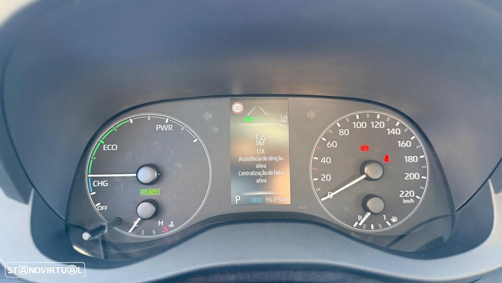 Toyota Yaris 1.5 HDF Comfort Plus - 20