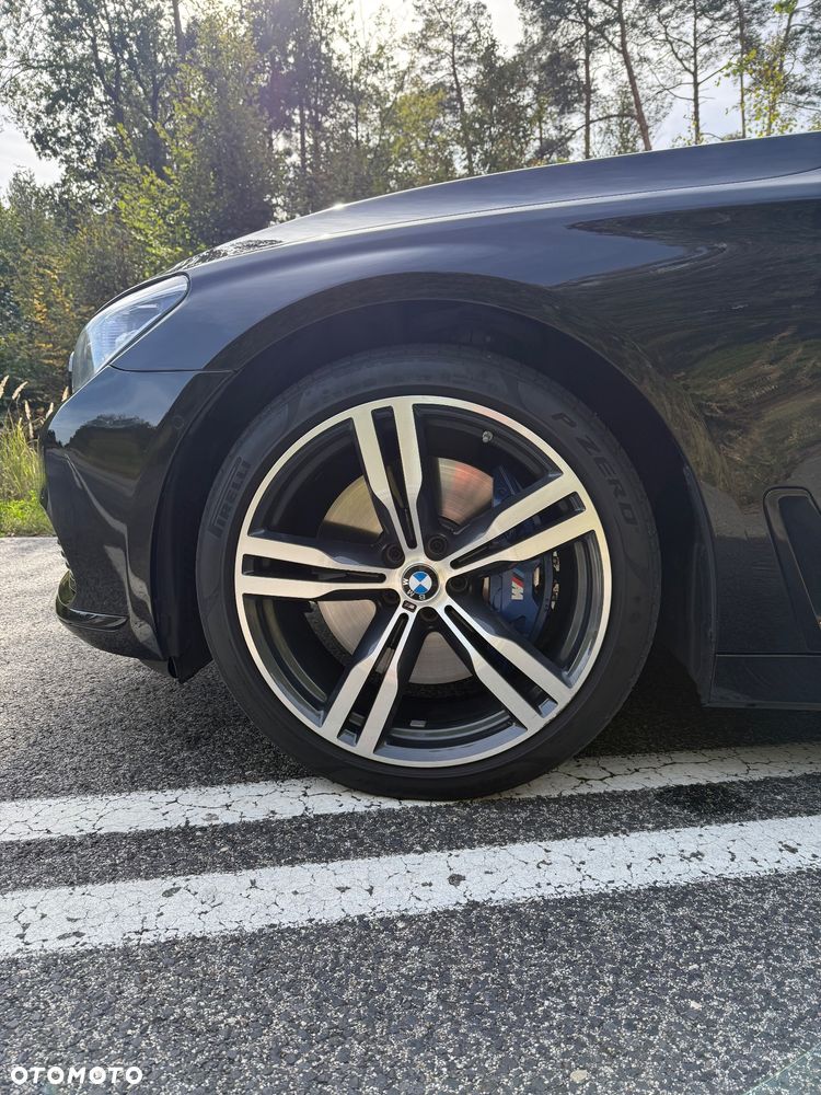 BMW Seria 7 - 17