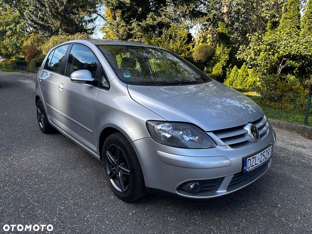 Volkswagen Golf Plus 1.6 FSI Comfortline - 14