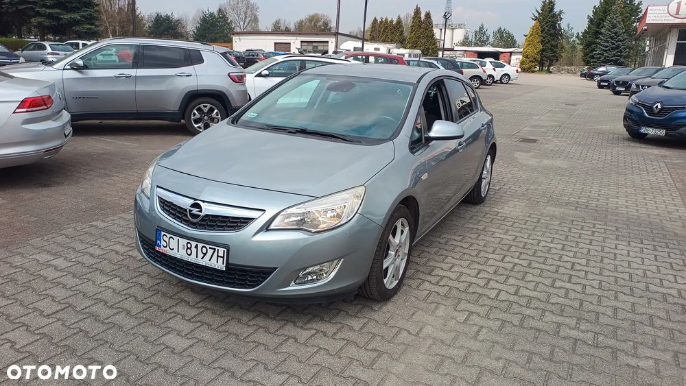 Opel Astra 1.4 T Enjoy - 9
