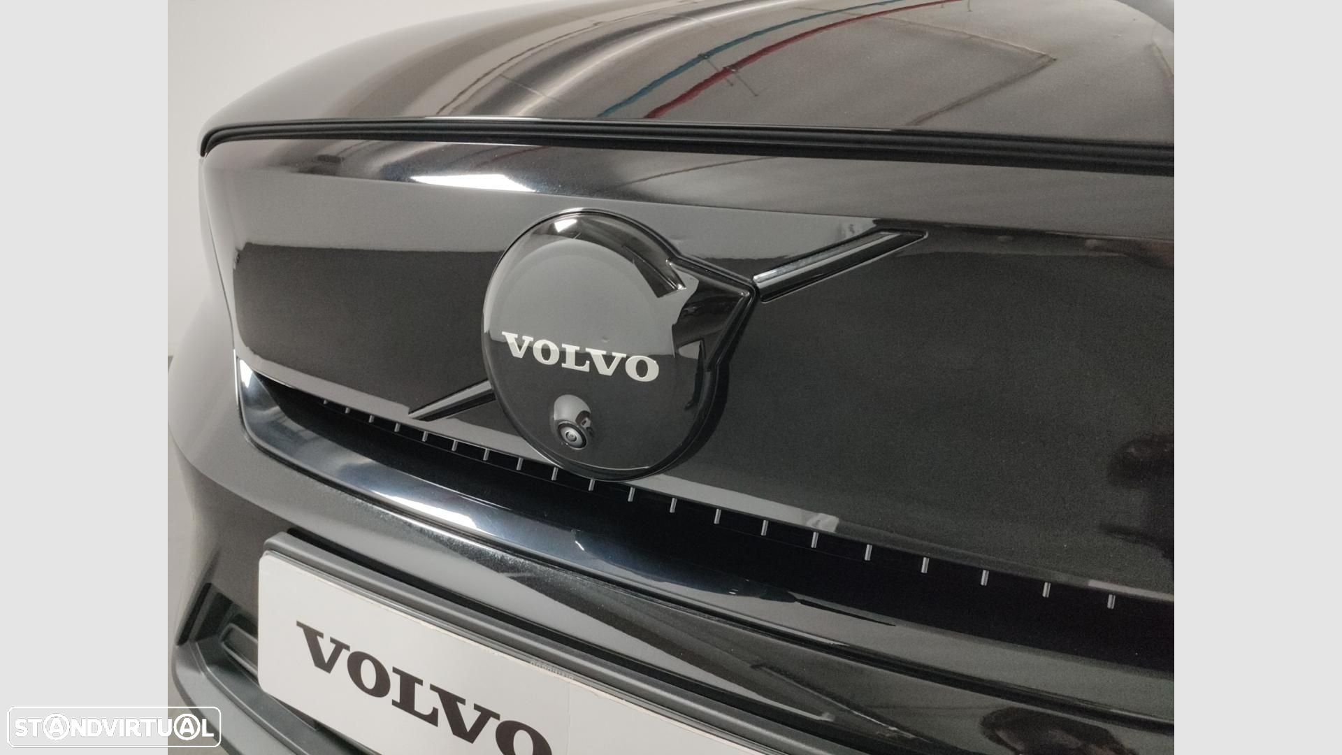 Volvo EC40 82 kWh Twin Motor Performance Black Edition - 25