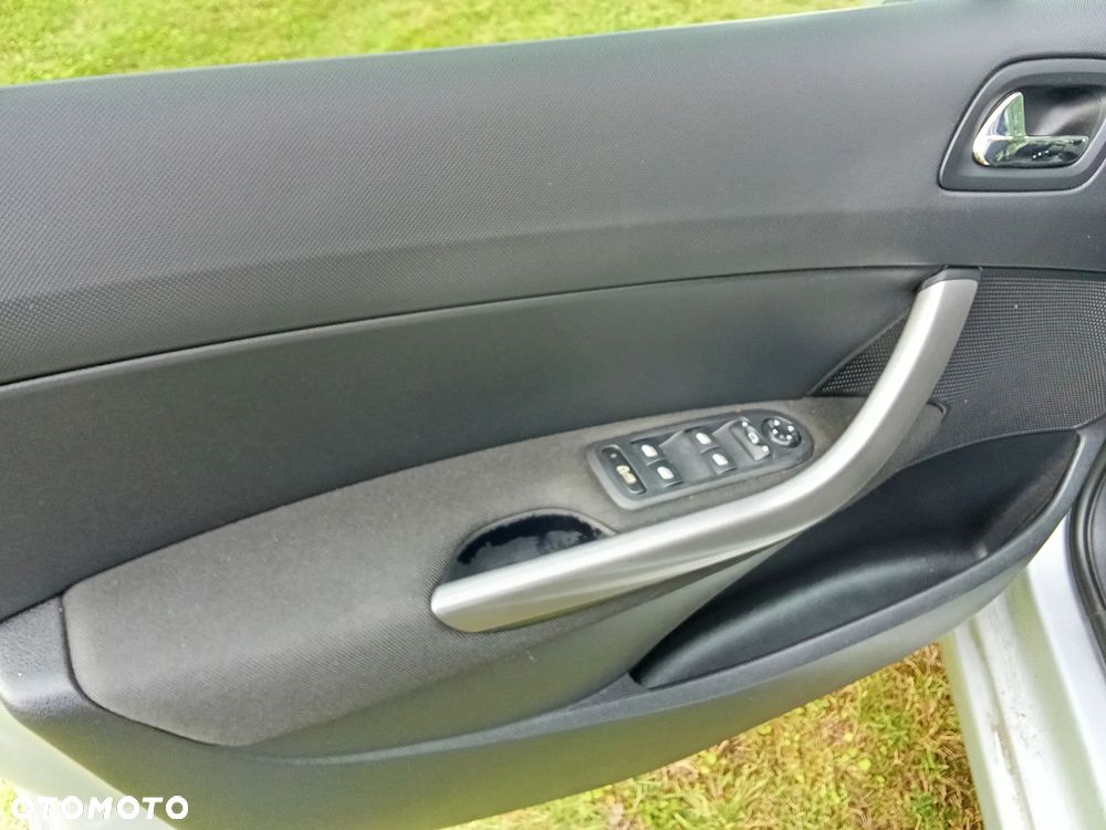 Peugeot 308 1.6 HDi Trendy - 10