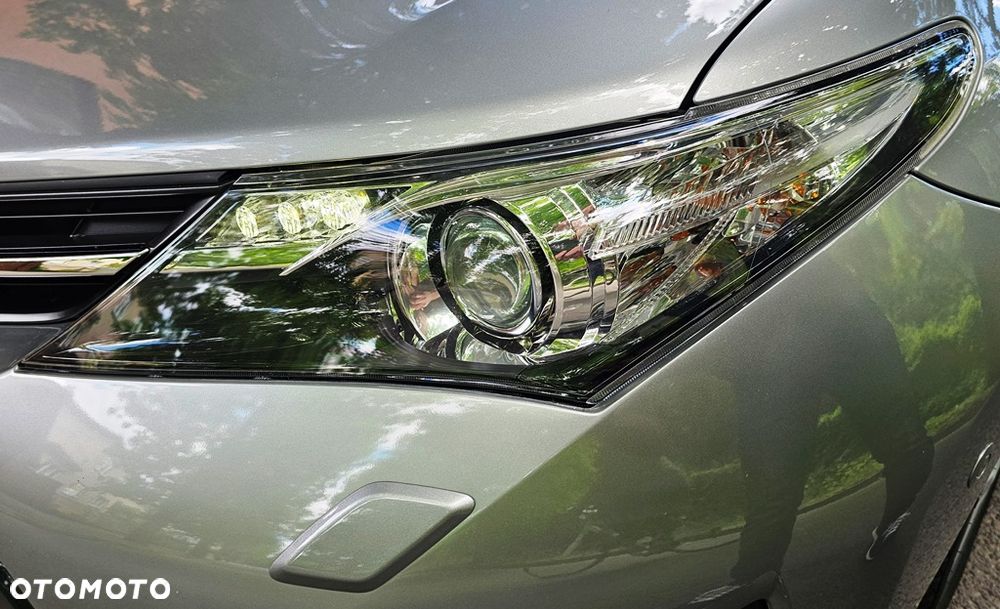 Toyota Auris 1.6 Prestige - 37
