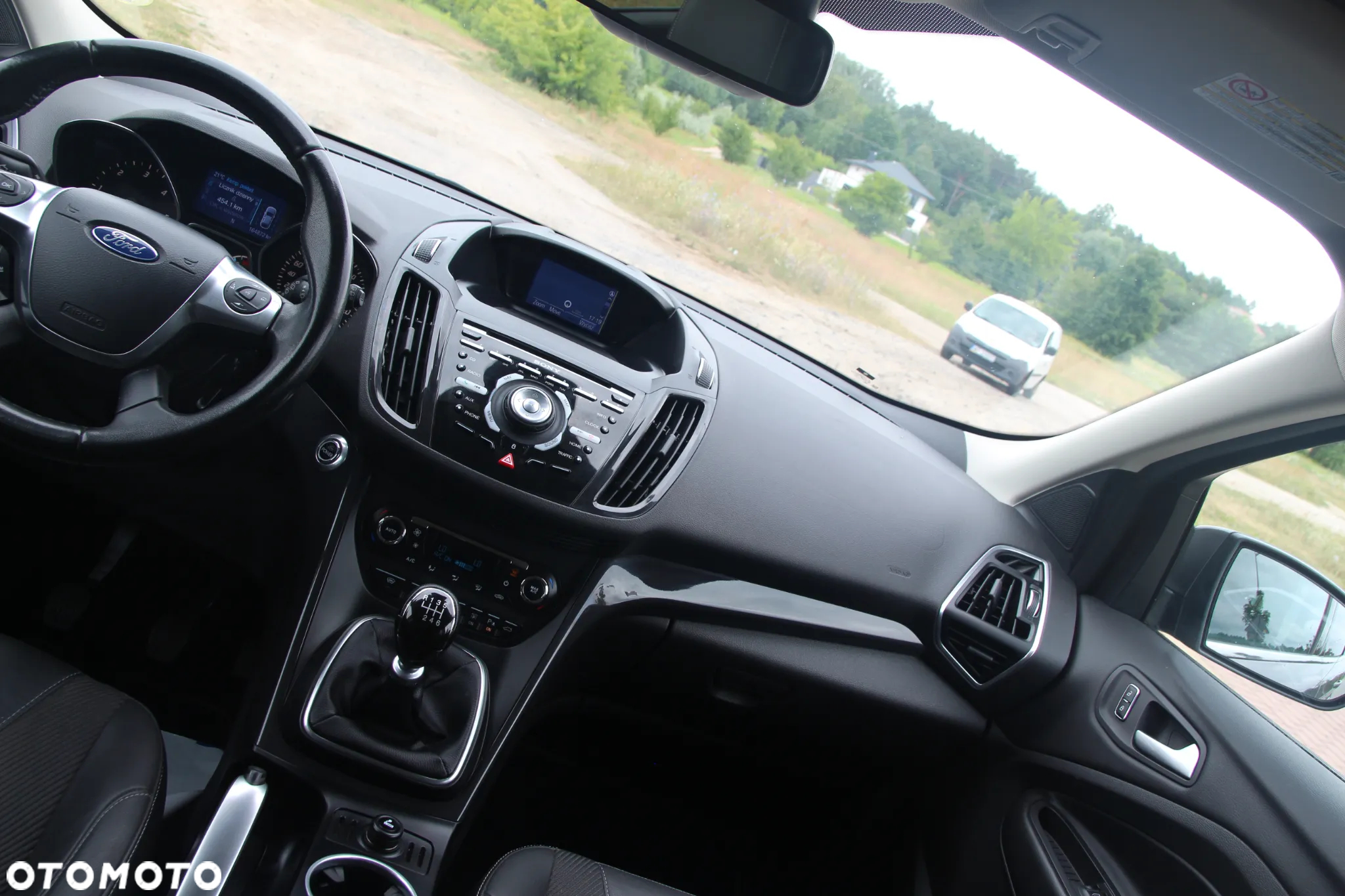 Ford Kuga 2.0 TDCi 4x4 Titanium - 28