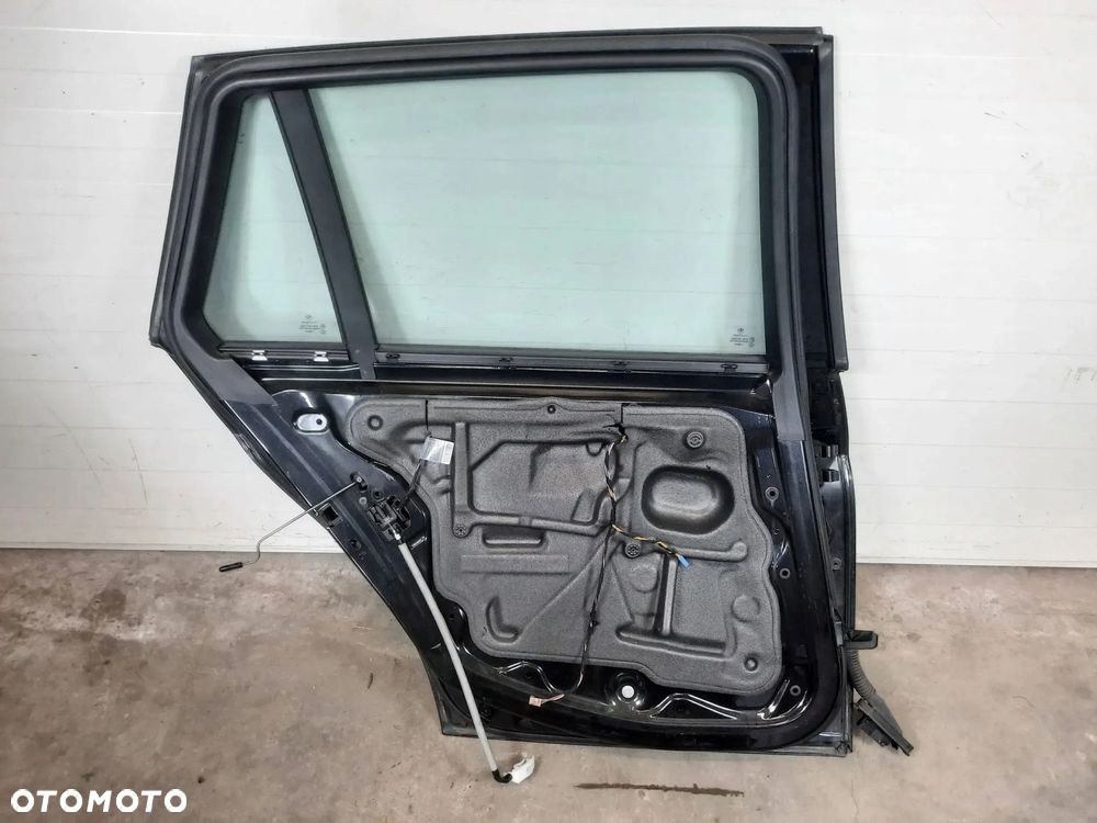 DRZWI LEWY TYŁ LEWE TYLNE BMW 3 E91 KOMBI - 5