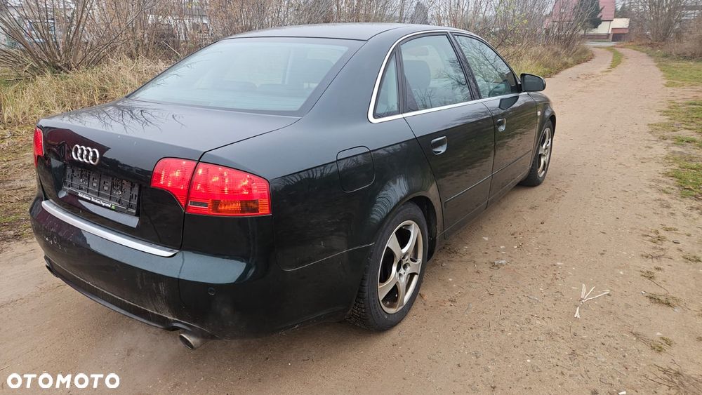 Audi A4 Limousine - 7