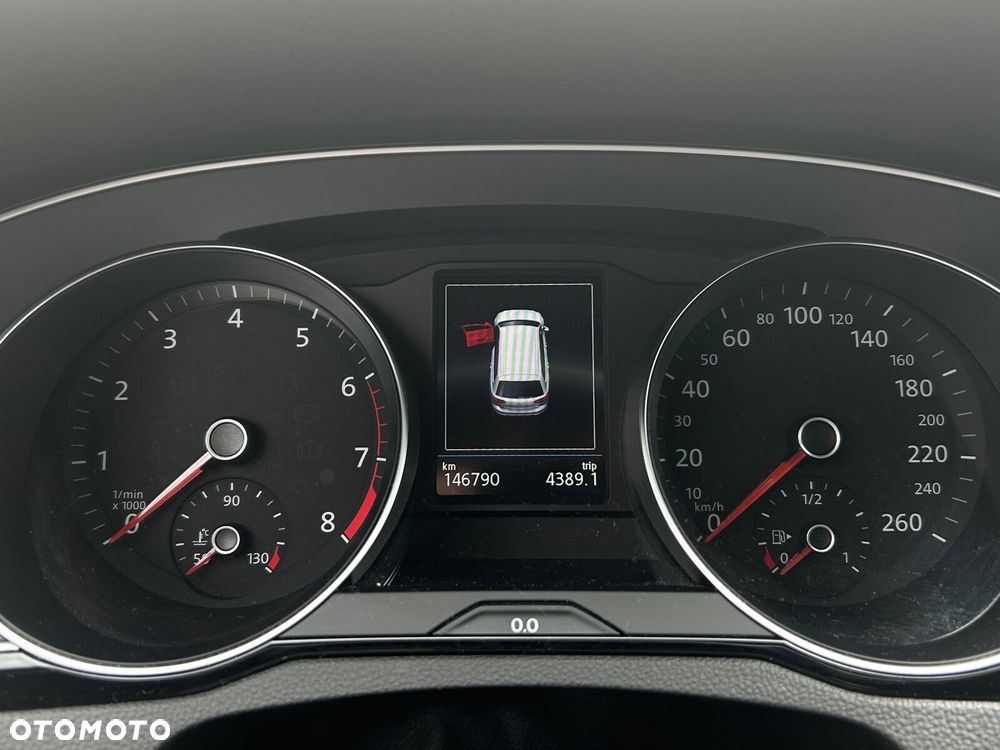 Volkswagen Passat 1.5 TSI EVO Business DSG - 15