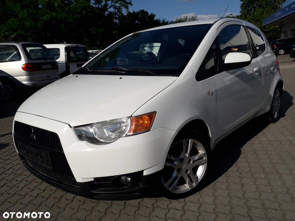 Mitsubishi Colt CZ3 1.3 Invite - 3