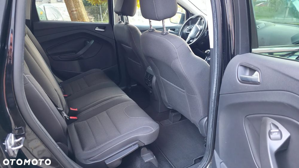 Ford Kuga 2.0 TDCi FWD Titanium - 20