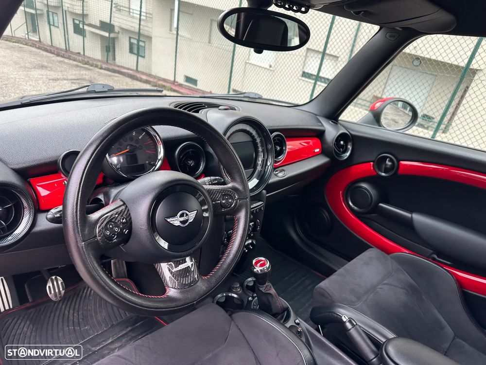 MINI 3 Portas John Cooper Works - 15