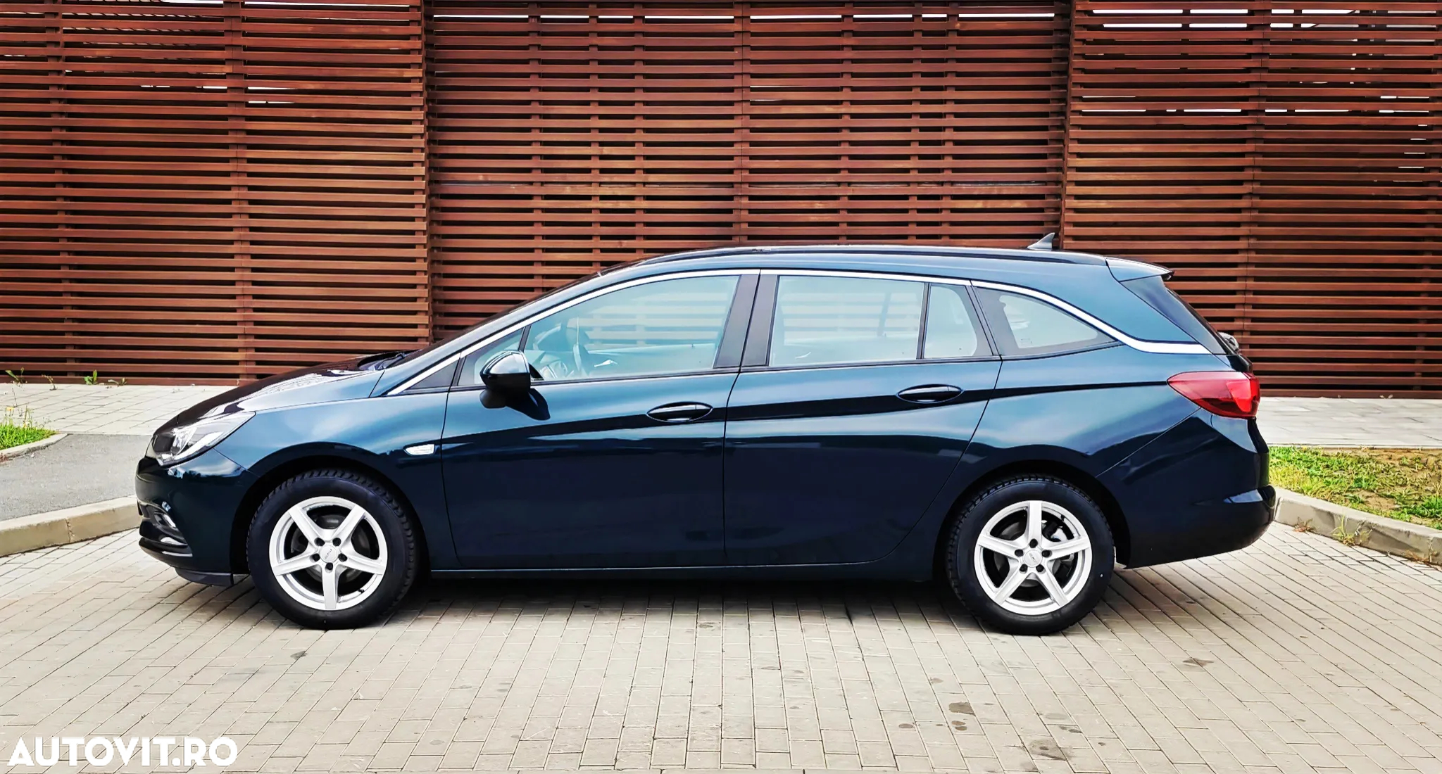 Opel Astra 1.6 D (CDTI) Sports Tourer Innovation - 5