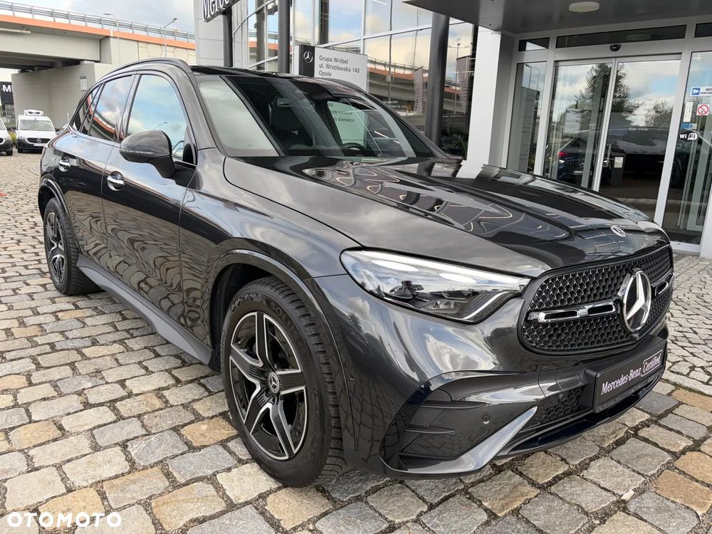Mercedes-Benz GLC 200 mHEV 4-Matic AMG Line - 1