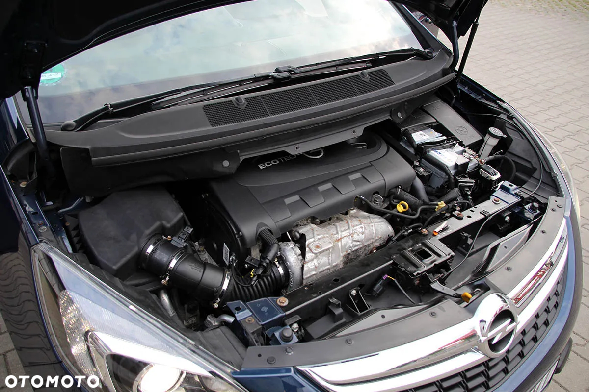Opel Zafira 2.0 CDTI Cosmo - 39